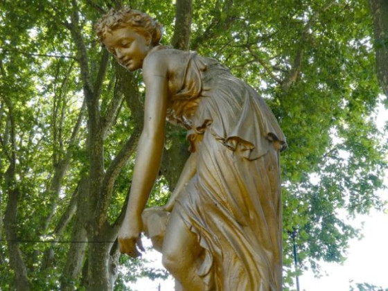 Fontaine à la Nymphe