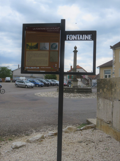 fontaine de la Place