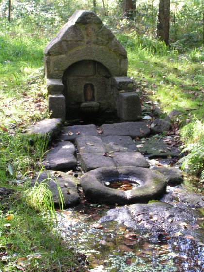 Fontaine de la Tr&eacute;minou