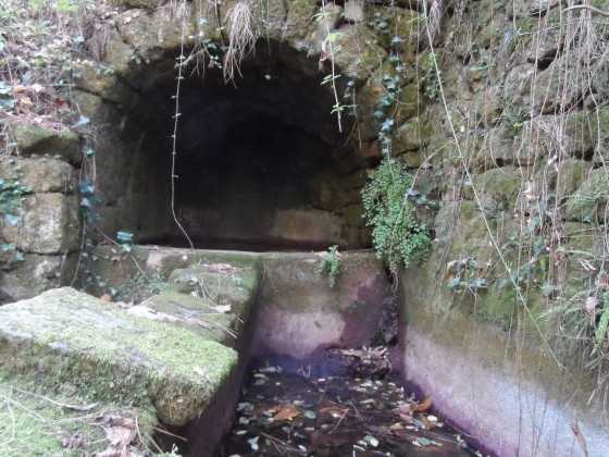 Fontaine et lavoir