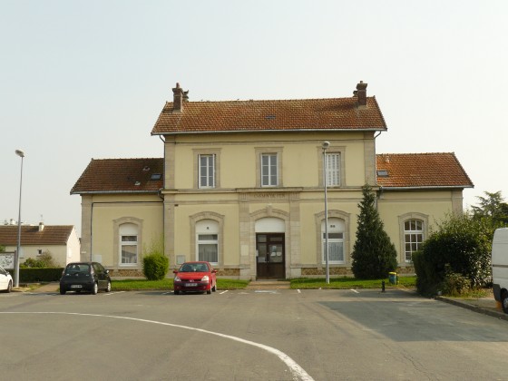 Fontenay-Trésigny. L\'ancienne gare