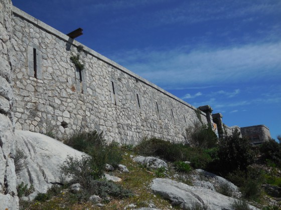 Fort du Bau Pointu (630m)