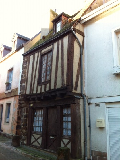 Fresnay sur Sarthe, Vieille maison