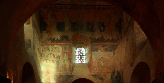 Fresques à l\'intérieur de chapelle Saint-Michel d\'Aiguilhe
