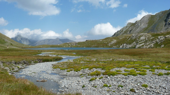 Glacis amont du lac