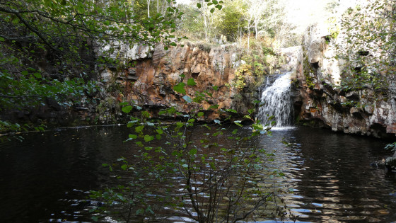 Gouffre et cascade de La Monette