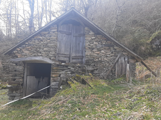 Granges de Cinq Monts