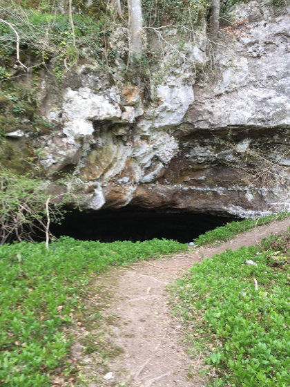 GROTTE