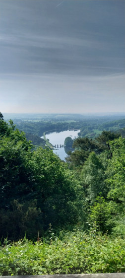 Guerledan Le canal d'évacuation du barage