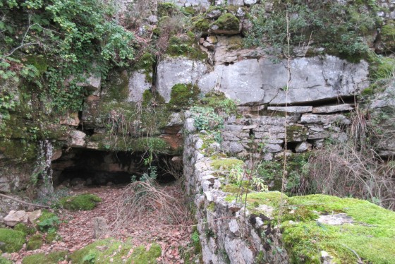 Habitation troglodyte