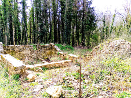 Hameau de Bézu