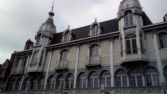 Immeuble gris-zinc