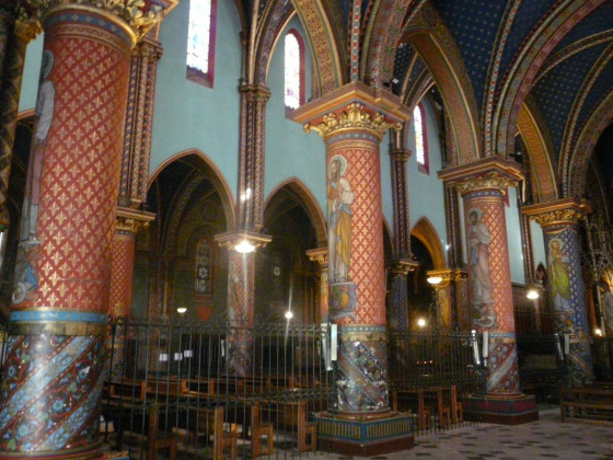 Intérieur de l'abbatiale de Saint-Michel de Frigolet