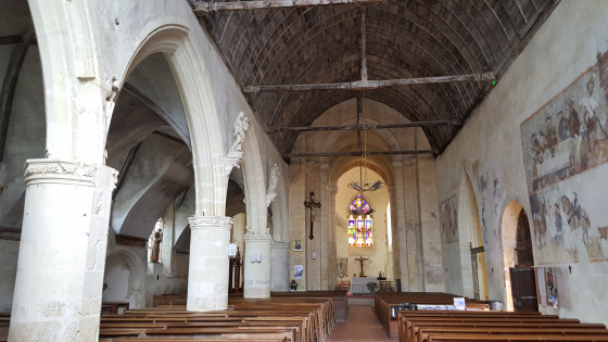 Intérieur de l\'église Saint-Denis