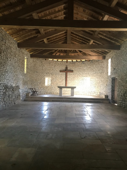 Intérieur de la chapelle Sainte-Madeleine d’Otsanz