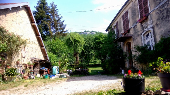 L\'ancienne cure de Cussey-sur-Lison