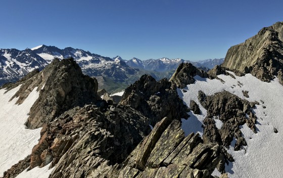 L\'arête menant au Col de l\'Amiante