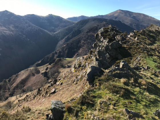 L\'autre versant de la crête