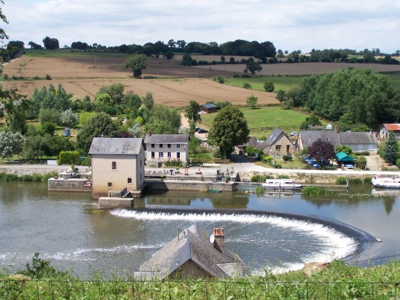 L'&eacute;cluse de Neuville depuis Saint-Germain-de-L'Hommel