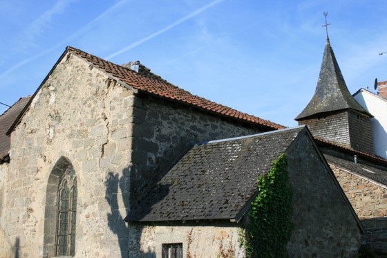 L'&eacute;glise de Saint-L&eacute;ger-Bridereix et sa chapelle