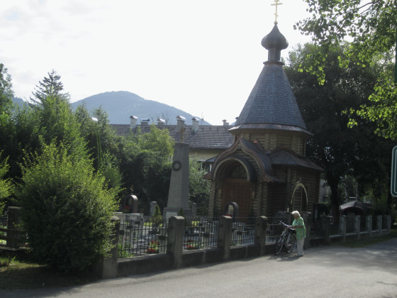 L\'église et le cimetière cosaques
