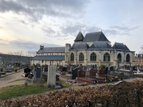 L\'église Saint Valentin  et son cimetière