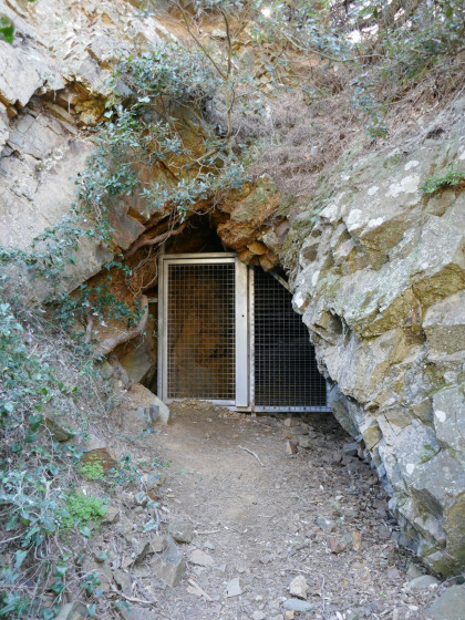 L\'entrée de l\'ancienne mine L\'entrée de l\'ancienne mine