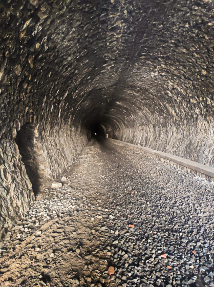 L\'entrée de l\'un des tunnels de Thorrenc !