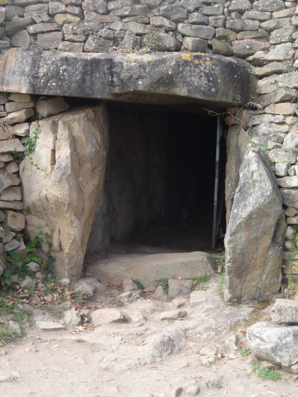 L'entrée du cairn de Gavrinis