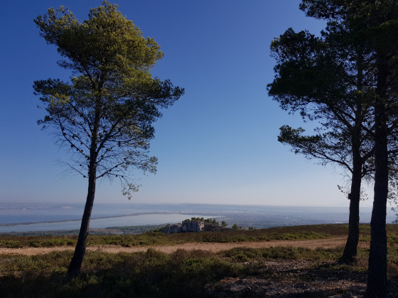 L\'étang de Berre au dessus de Chateau Neuf