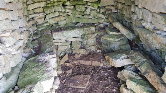 L'int&eacute;rieur d'une cabane