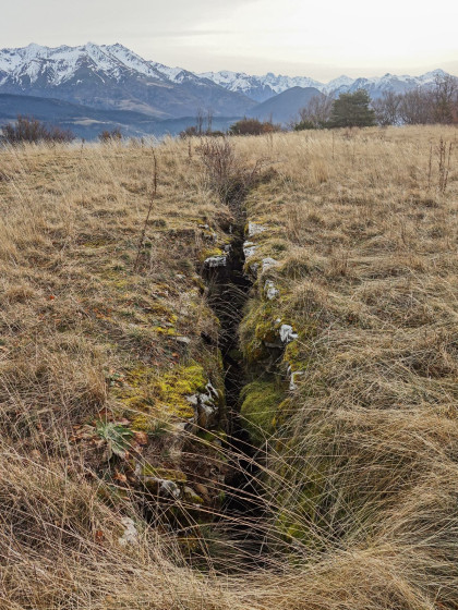 L\'une des failles du plateau du Rocher Siéroux