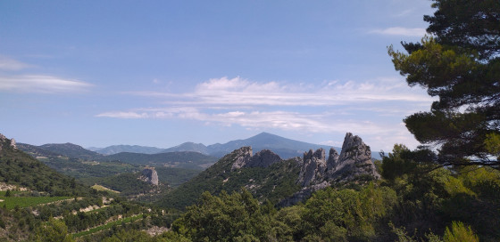 La 1&egrave;re dentelle et le Mont ventoux