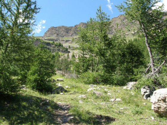 La barre rocheuse au niveau du lac