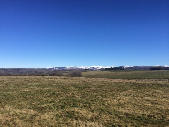 La chaîne des volcans, vue de la route pastorale du Croizet