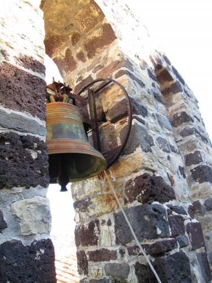 La cloche de l\'église La cloche de l\'église