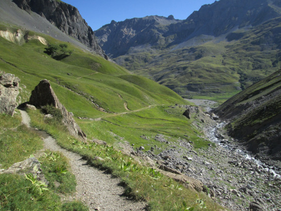 La combe vue vers l\'aval La combe vue vers l\'aval