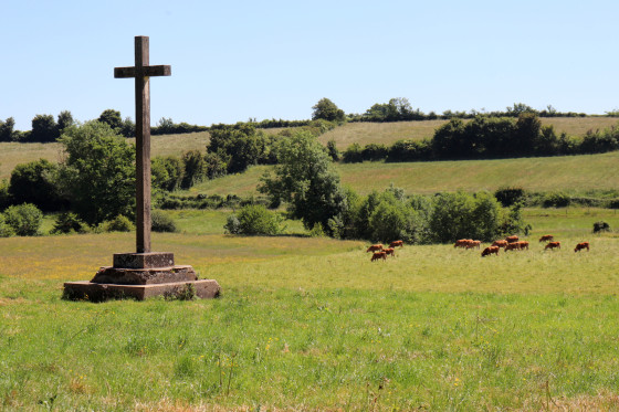 La Croix de Pierre près du Moulin Douet