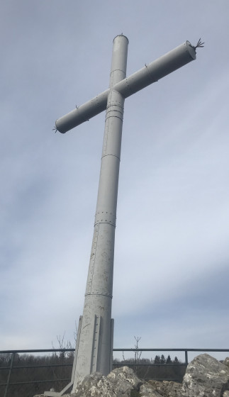 la croix du mont poupet