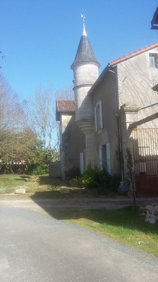 La Croix Gente, Château Fromage