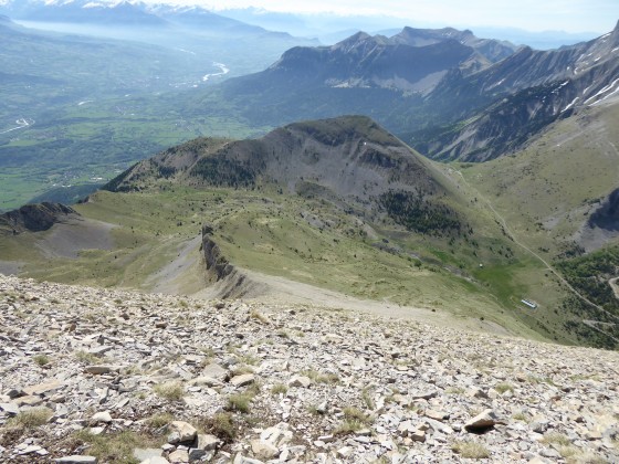 La descente depuis l'arr&ecirc;te.