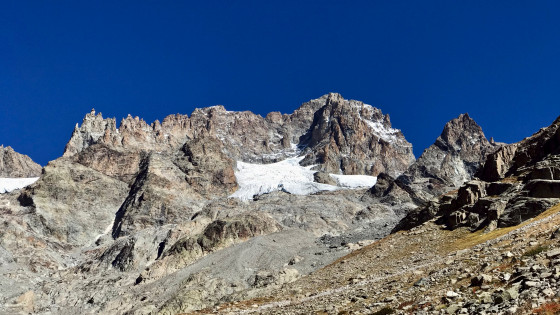 La face Ouest de la Barre des Écrins et le Pic Lory, vue du refuge de Temple-Écrins