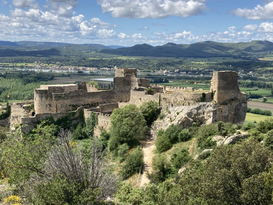 la forteresse de Mornas vue d'en haut