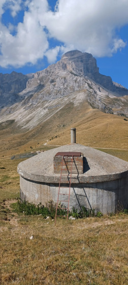 La Grande Tête de l'Obiou vue du Col des Faïsses