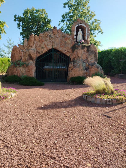 La grotte des félines