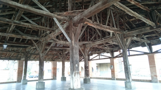 la halle du Burgaud