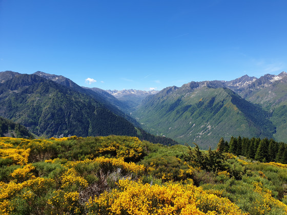La Haute vall&eacute;e de l'Ari&egrave;ge depuis le Cap de Carbone
