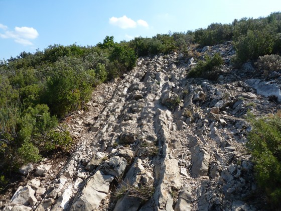 La montée vers la Sainte-Victoire