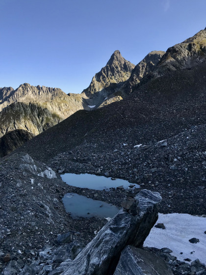 La moraine du glacier du Gleyzin La moraine du glacier du Gleyzin