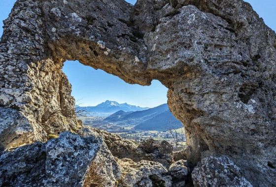 La Pierre Percée depuis Notre-Dame-de-Vaulx - 29079771